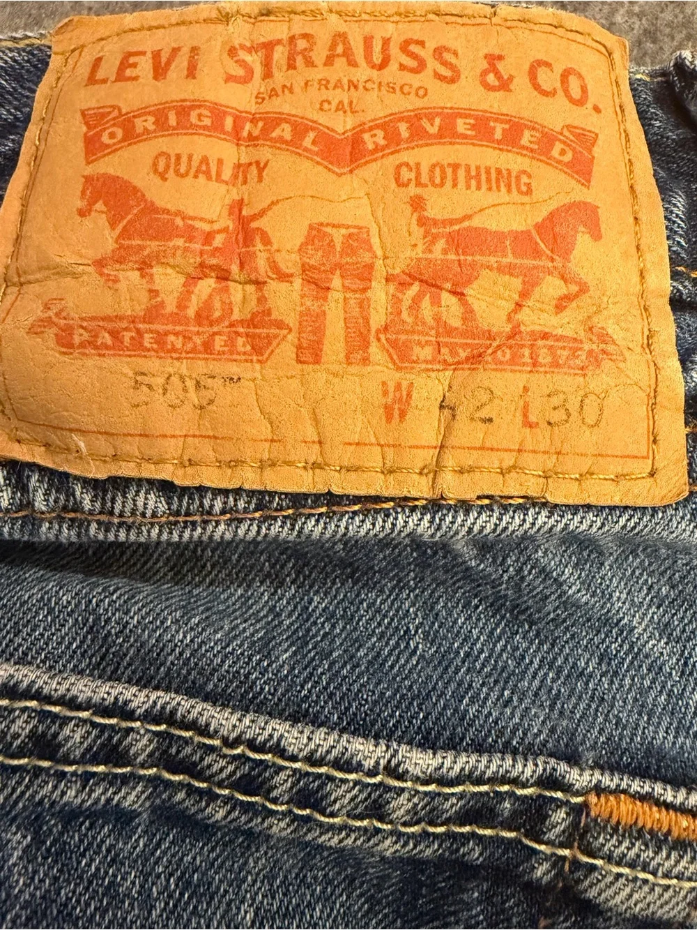 Levi’s 505 Regular Fit Jeans 42x30 Medium Wash Denim